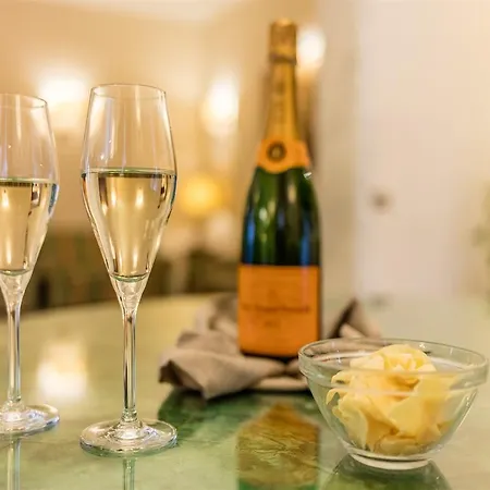 Hotel Raeli Noto 3*