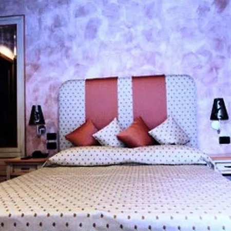 Condotti Guest house