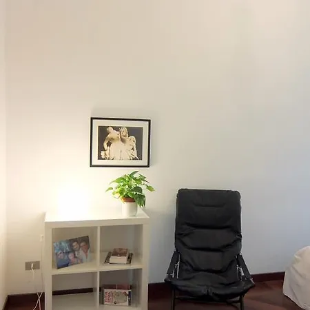 Bianco E Nero Apartment *