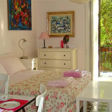 Cagliari House Rome