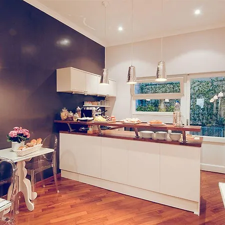 Bed & Breakfast All'orologio Rome