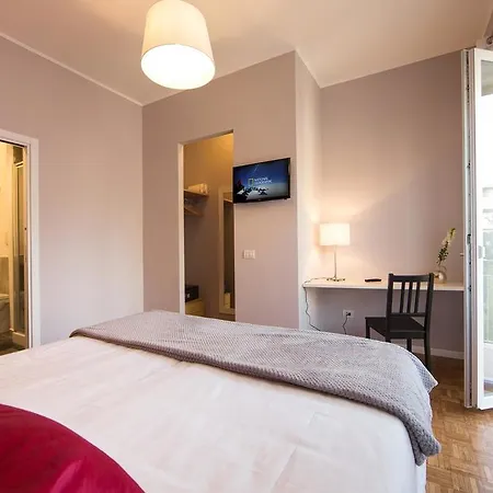 474 Bed & Breakfast Roma