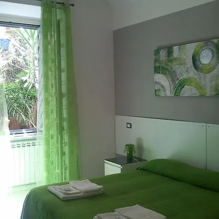 Guest house Oasi 3*