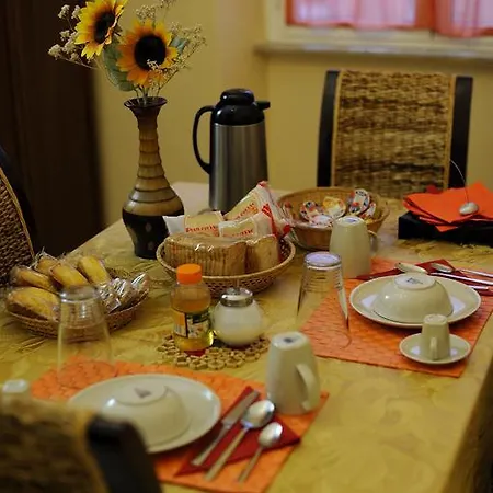 Bed & Breakfast La Casa Romana 4*