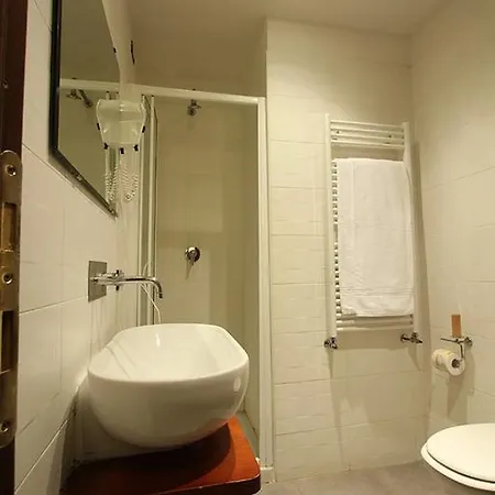 Casa Sallustiana * Rome