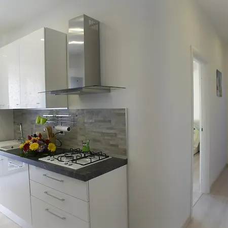 St. Peter Station Apartment