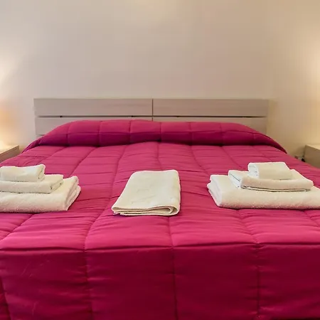 San Pietro's - Guest house 2*