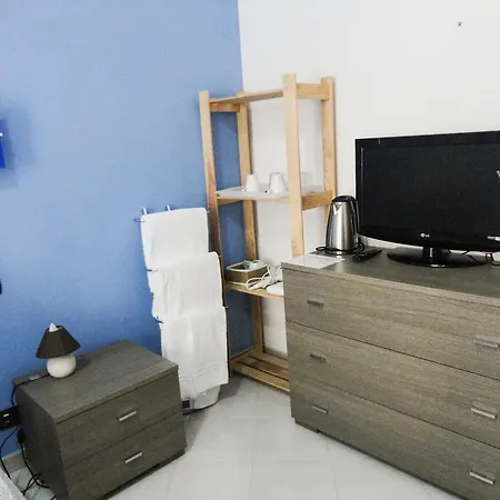 Suites Holiday Rooms Affittacamere *