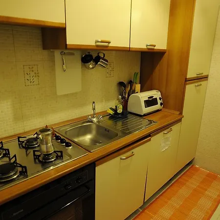Bed & Breakfast La Casa Romana 4*