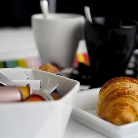 Sora Luxury Bed & Breakfast Roma