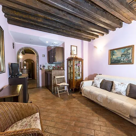 Capocci Holiday Holiday home Rome