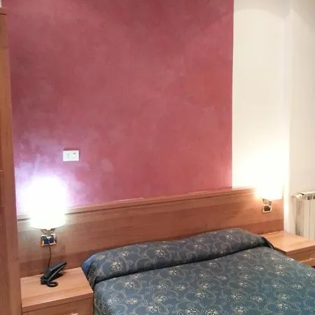Galli Hotel 2*