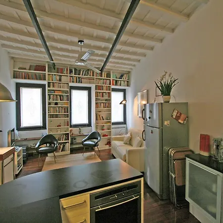 Casa Leopardo * Rome