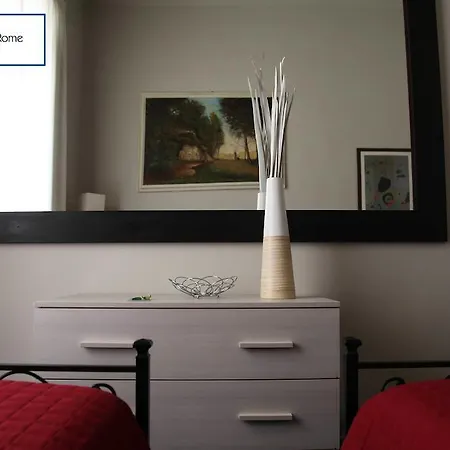 Karoliday, Apartment Rome
