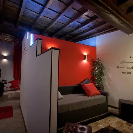 Chroma Italy - Chroma Campo De' Fiori רומא