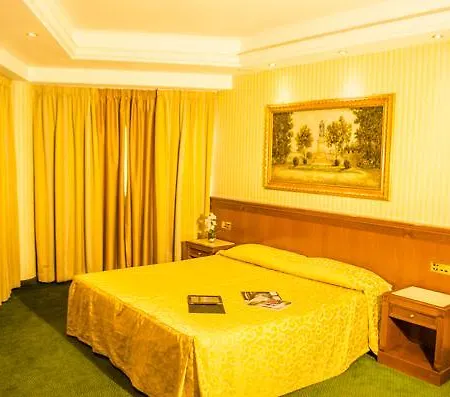 Hotel Clelia Palace
