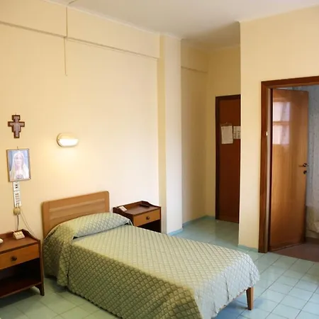 Hotel Casa Piccole Ancelle Di Cristo Re Roma