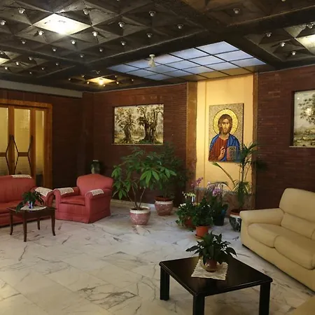 Casa Piccole Ancelle Di Cristo Re Roma