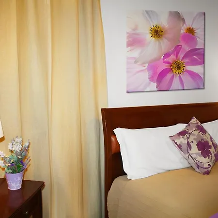 Apart Otel Termini 3*