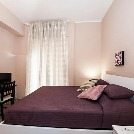 Bed & Breakfast St. Peter's Roma