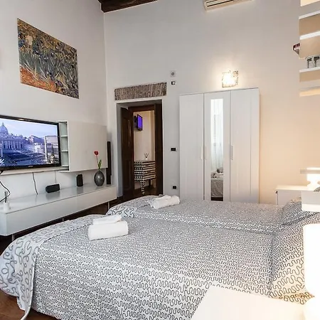 Apartment In Mial House *