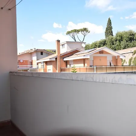 Apartment The Voice Of The Pope *