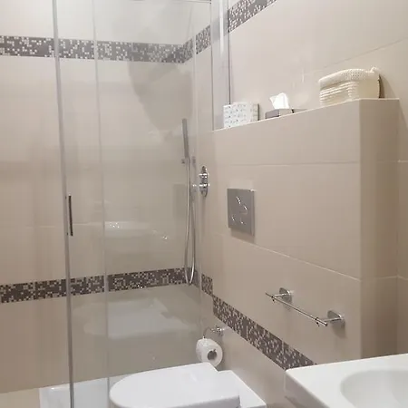 Guest house Una Finestra Su Monti Rome