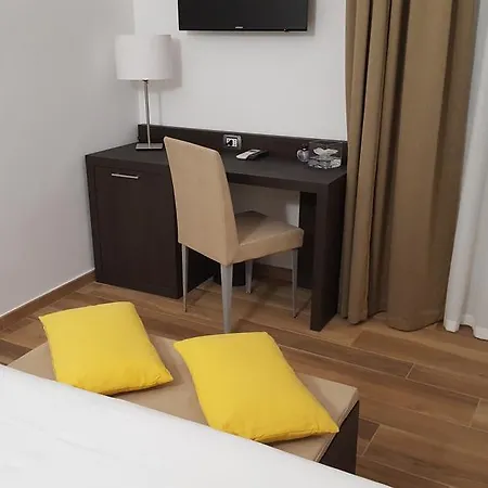 Guest house Una Finestra Su Monti