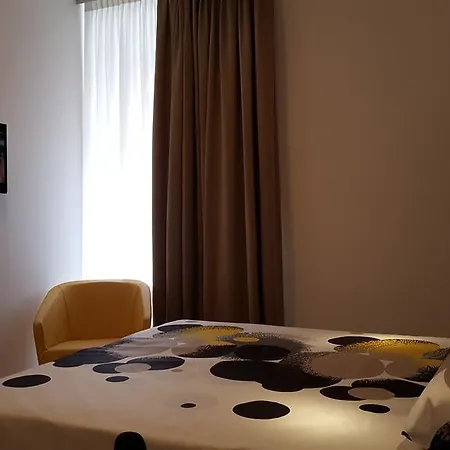 Guest house Una Finestra Su Monti