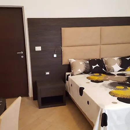 Guest house Una Finestra Su Monti