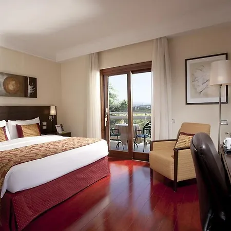 Hotel Courtyard By Marriott Central Park Rome