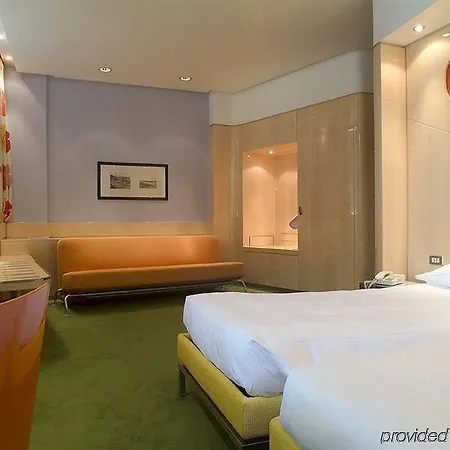 Hotel Albani 4*