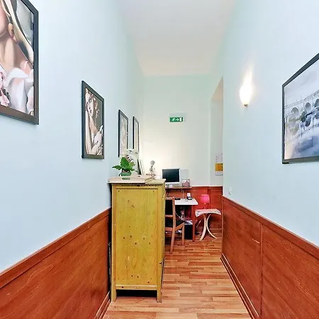 Guest house Lucky Domus