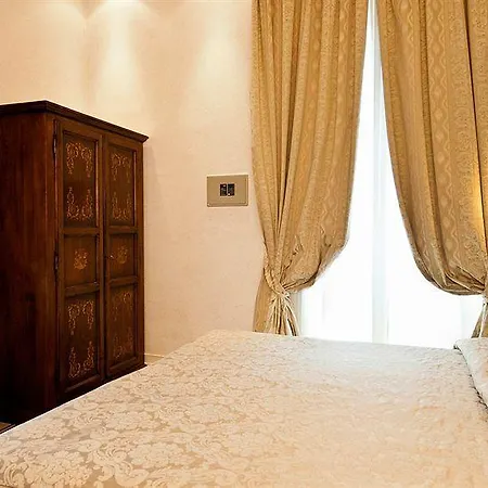 Aventino 3* Rome