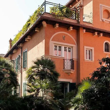 Aventino 3* Rome