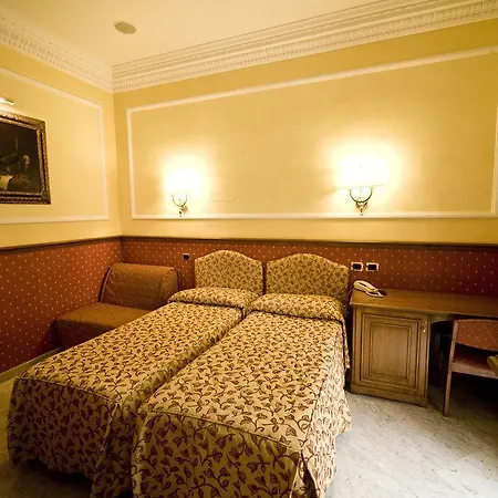 Donatello Hotel 3*