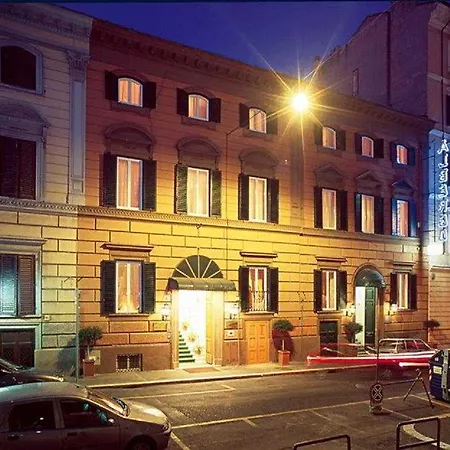 Hotell Astoria Garden 3*