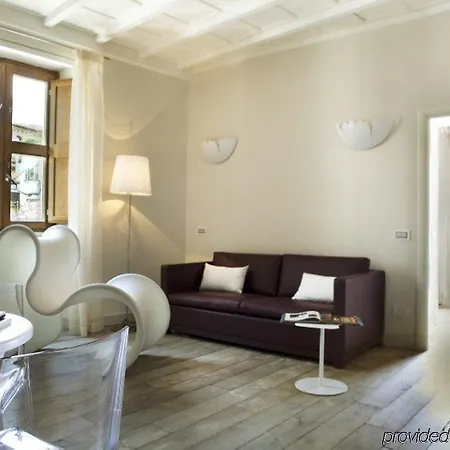 Navona Palace Luxury *