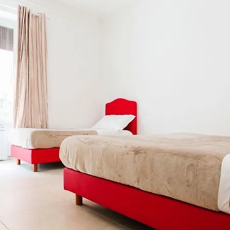 Vatican Grand Bed & Breakfast 2*