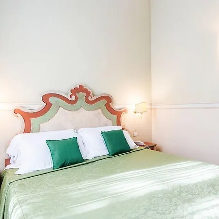 Il Gattopardo Relais 3* Rom