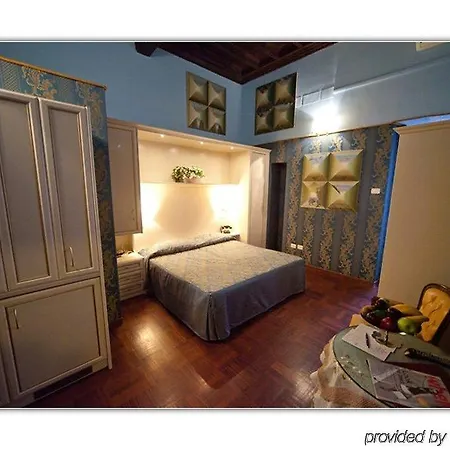Residenza Canova Tadolini - 4* Rome