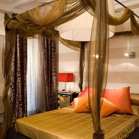 The At The Forum Luxury Collection - The At The Forum Otel Roma