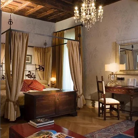 The At The Forum Luxury Collection - The At The Forum 5* Roma