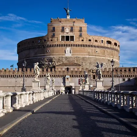 Elegant Near The Vatican And Piazza Navona *