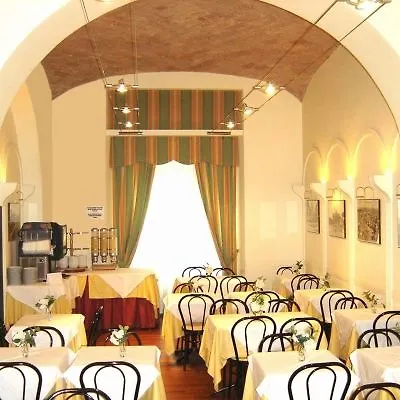 Mariano 3* Rome