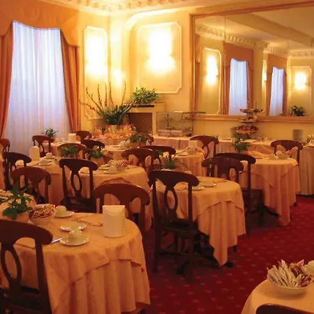 Pace Helvezia Hotel Rome