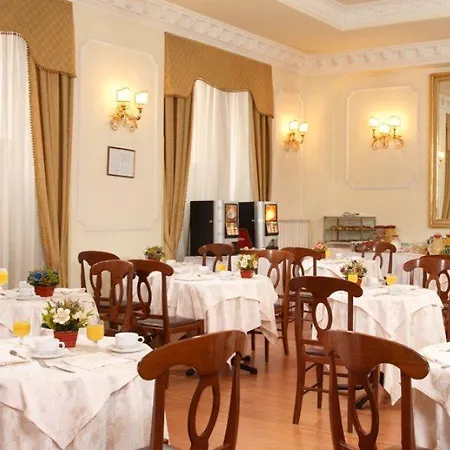 Hotel Pace Helvezia Rome