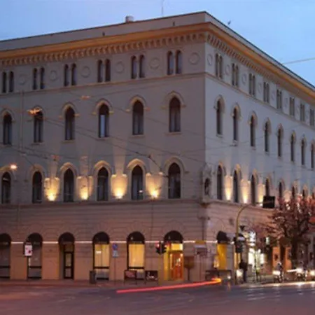 Hotel Milton 4*