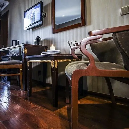 Отель Rome Love Hotel Рим