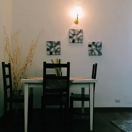 4 Center